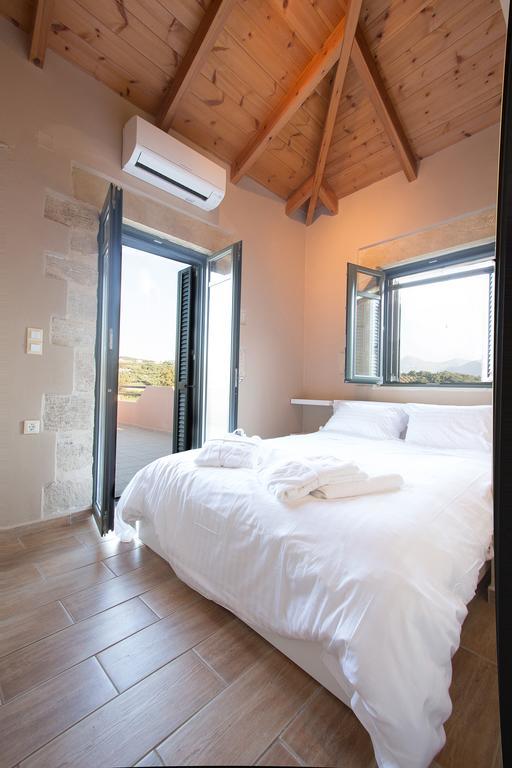 Villa Manoutsio Episkopi  ภายนอก รูปภาพ