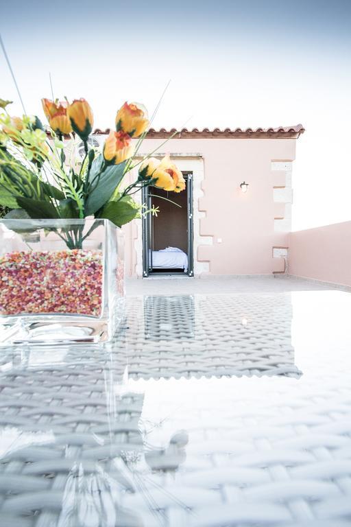 Villa Manoutsio Episkopi  ภายนอก รูปภาพ